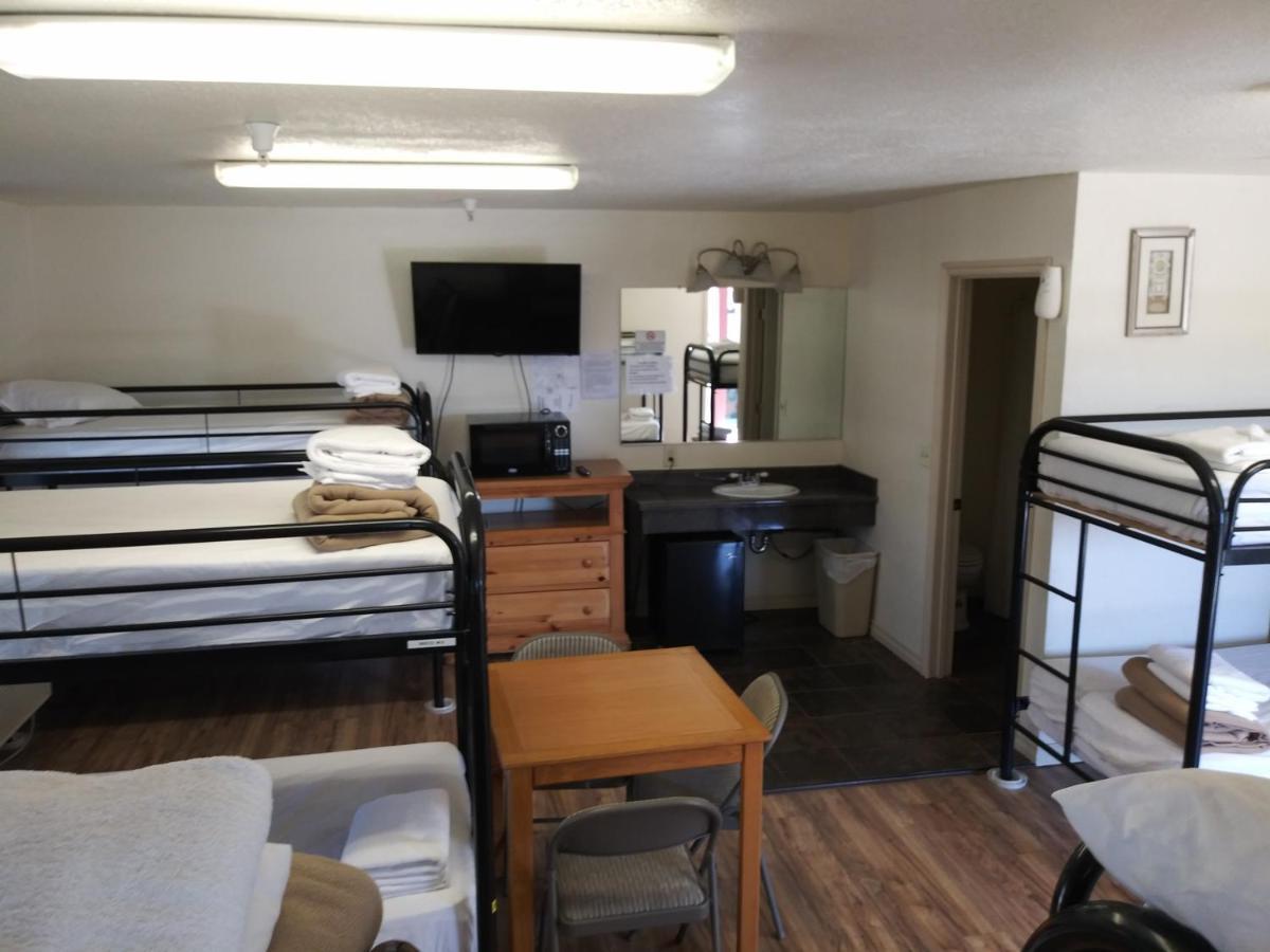 Whitney Portal Hotel And Hostel Lone Pine Exterior foto